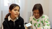 Сестры из детского дома Юля и Роза мечтают о семье