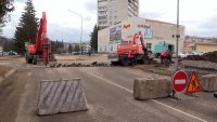 Перекрытие дороги на улице Строителей продлят до 20 апреля