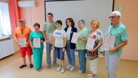 Победителям-пенсионерам в компьютерном многоборье вручили награды