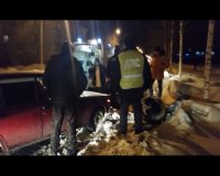Сотрудники ГИБДД расследуют факт очередной аварии на пешеходном переходе