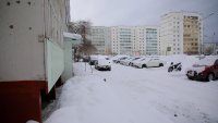 Cоседи несколько раз топили пенсионерку, теперь она требует проведения ремонта