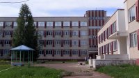 В 176 школе подрядчик исправляет замечания по гарантийным обязательствам капремонта