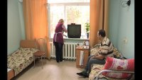 Официальный  статус  приемной семьи получила супружеская  пара и принятая под опеку женщина преклонного возраста