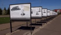 На площади перед зеленогорским музейно-выставочным центром открылась выставка "Невидимый фронт"