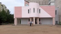 Территория возле ЗАГСа продолжает благоустраиваться по программе &quot;Формирование комфортной городской среды&quot;
