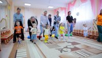 О психологическом здоровье детей и отношениях их с родителями заботятся в 32 детском саду